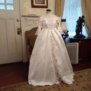 (10) NWT Sweet Kids Oth Couture Gown